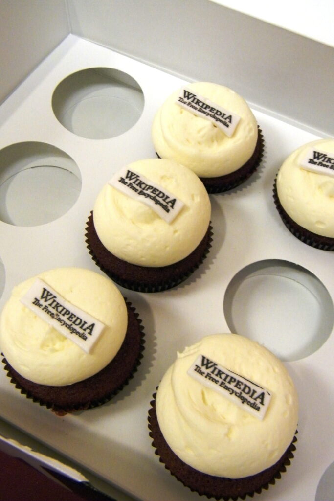 Wikipedia Cupcakes